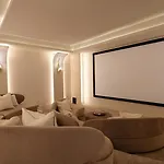 Dimora Luxury Centro Apartment