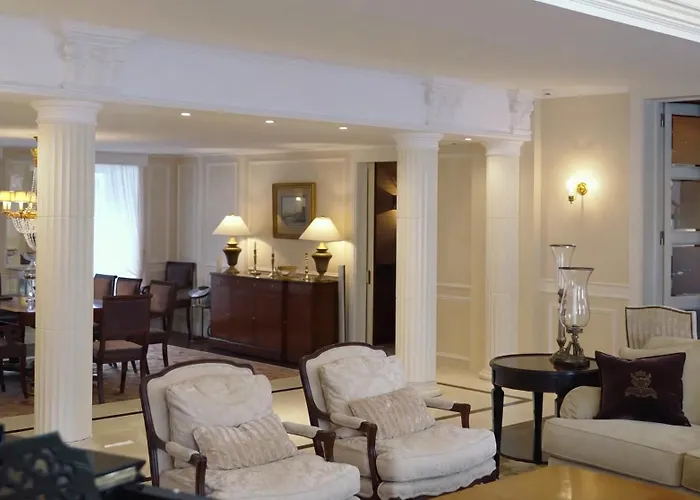아파트 Dimora Luxury Centro